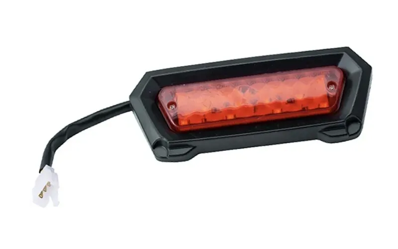 lampa-tylna-atv-eagle-i-force-stan-nowy