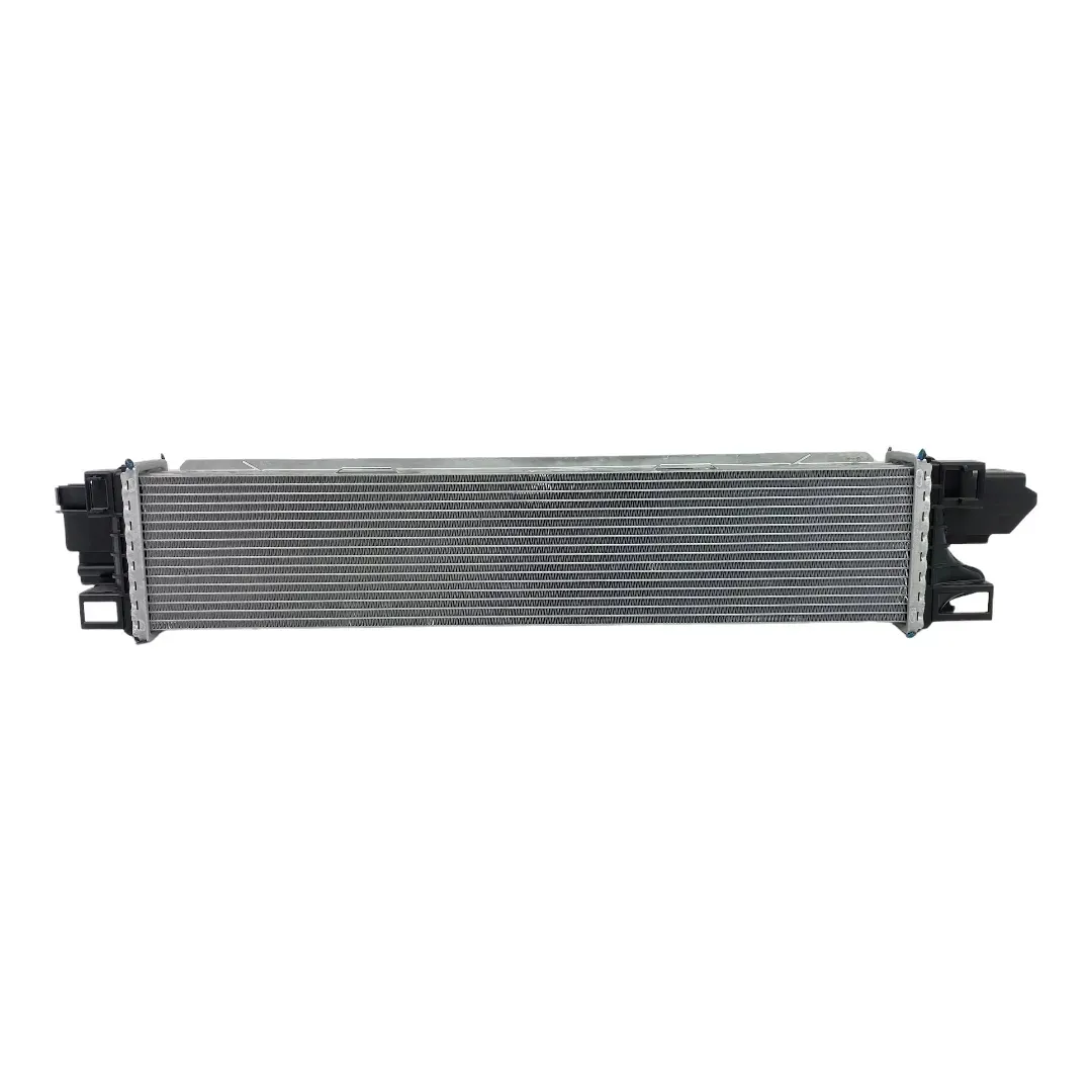 oe-chlodnica-intercooler-trafic-iii-talento-2-0dci-stan-nowy