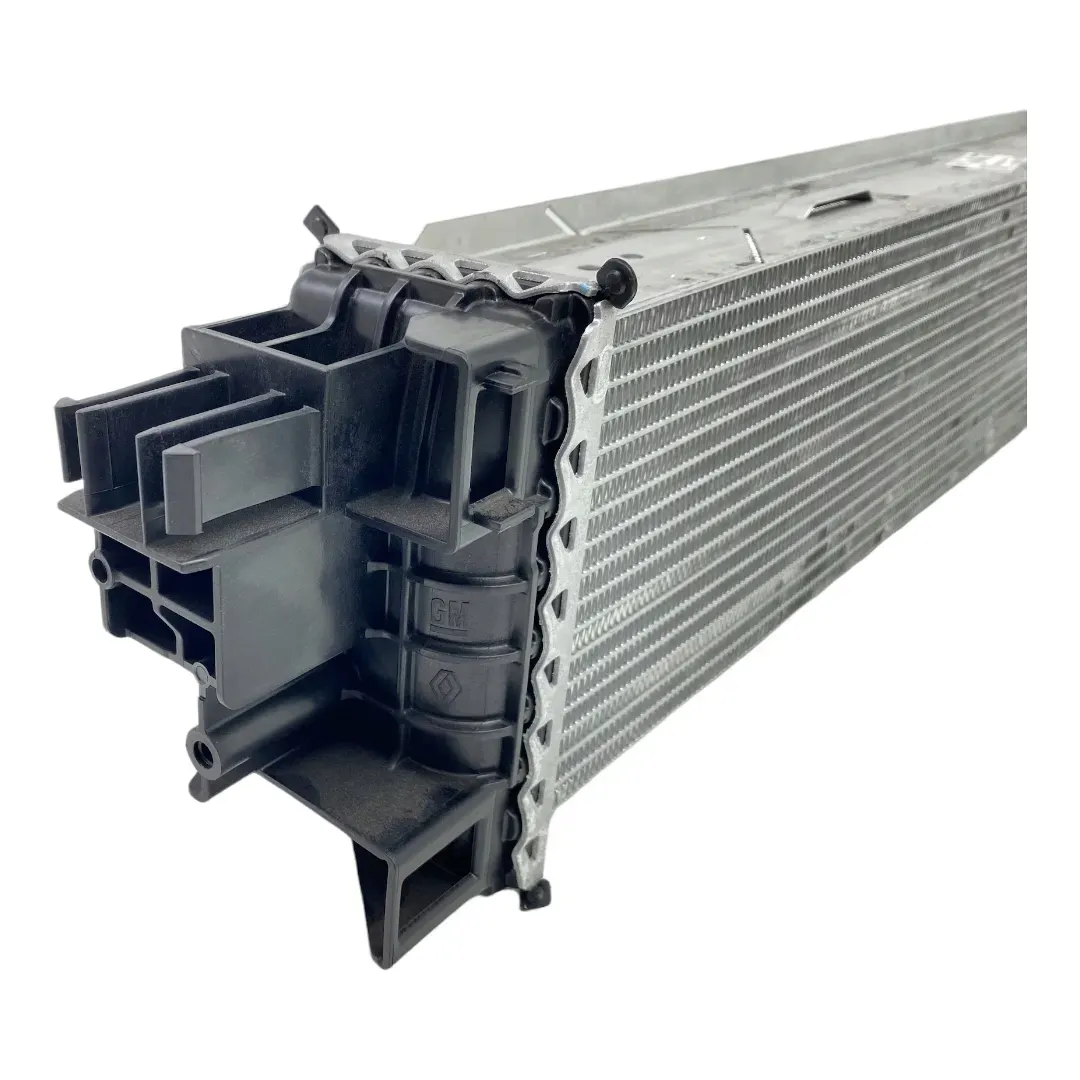 oe-chlodnica-intercooler-trafic-iii-talento-2-0dci-stan-nowy