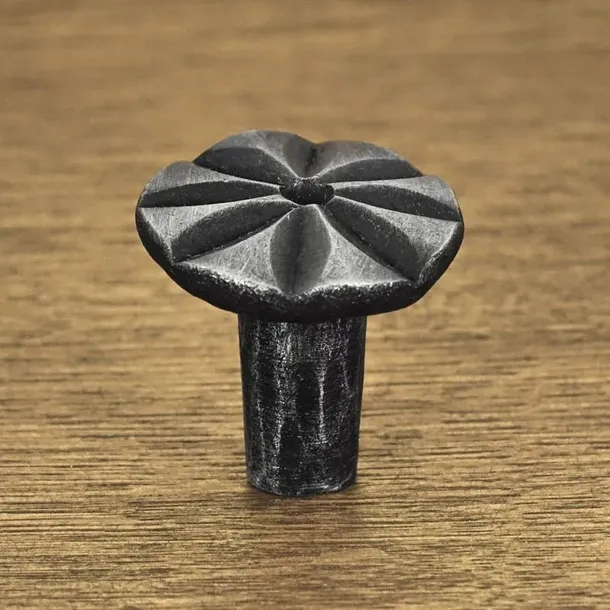 galka-meblowa-stokrotka-wysokosc-produktu-3-5-cm