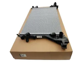 oryg-oe-renault-chlodnica-wody-2-3-dci-master-iii-movano-b-nv400