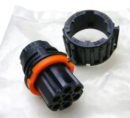 oryg-renault-wtyczka-tylnej-lampy-master-ii-ducato