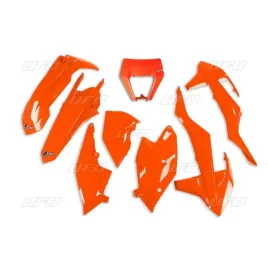 ufo-komplet-plastikow-ktm-exc-exc-f-tpi-17-19-z-oslona-lampy-kolor-pomara