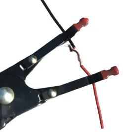 szczypce-pomocnicze-do-lutowania-przewodow-kabli