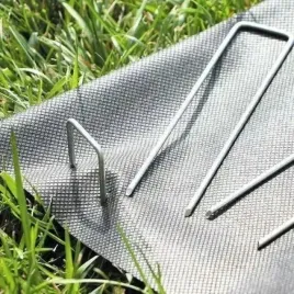 szpilki-kotwy-kolki-metalowe-do-agrotkaniny-agrowlokniny-3x15cm-100szt