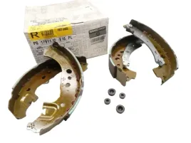 oryg-zestaw-szczek-hamulcowych-renault-twingo-iii