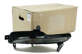 oryginalny-kierunkowskaz-migacz-prawy-renault-megane-iv