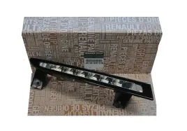 oe-lampa-halogen-swiatlo-dzienne-led-drl-renault-megane-iii-prawy-przod