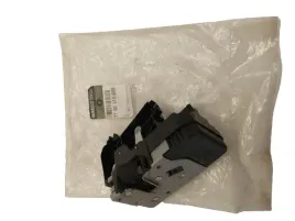 oe-zamek-drzwi-prawy-przod-renault-trafic-ii-vivaro