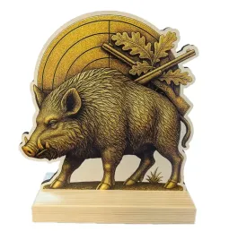 drewniana-statuetka-mysliwska-nadruk-dzik-nagroda-trofeum-opis-17-cm
