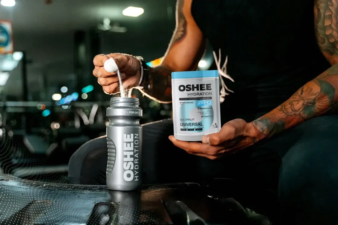 oshee-hydration-zero-sugar-proszek-multifruit-330-g