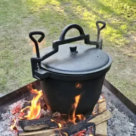 kociolek-zeliwny-garnek-mysliwski-wegierski-pieczonki-8l-na-ognisko-grill