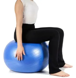 pilka-rehabilitacyjna-dla-dzieci-do-siedzenia-cwiczen-rehabilitacji-45cm
