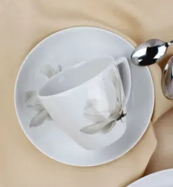 lubiana-filizanka-350ml-spodek-175-magnolia-kawy