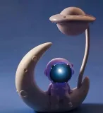 lampka-nocna-dla-dzieci-usb-led-astronauta-biurkowa-do-pokoju-dziecka-kod-producenta-lampka-biurkowa-nocna-3-tryby-swiecenia