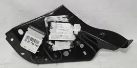 nowy-org-wspornik-blotnika-lewy-przod-renault-megane-iv-762c78226r