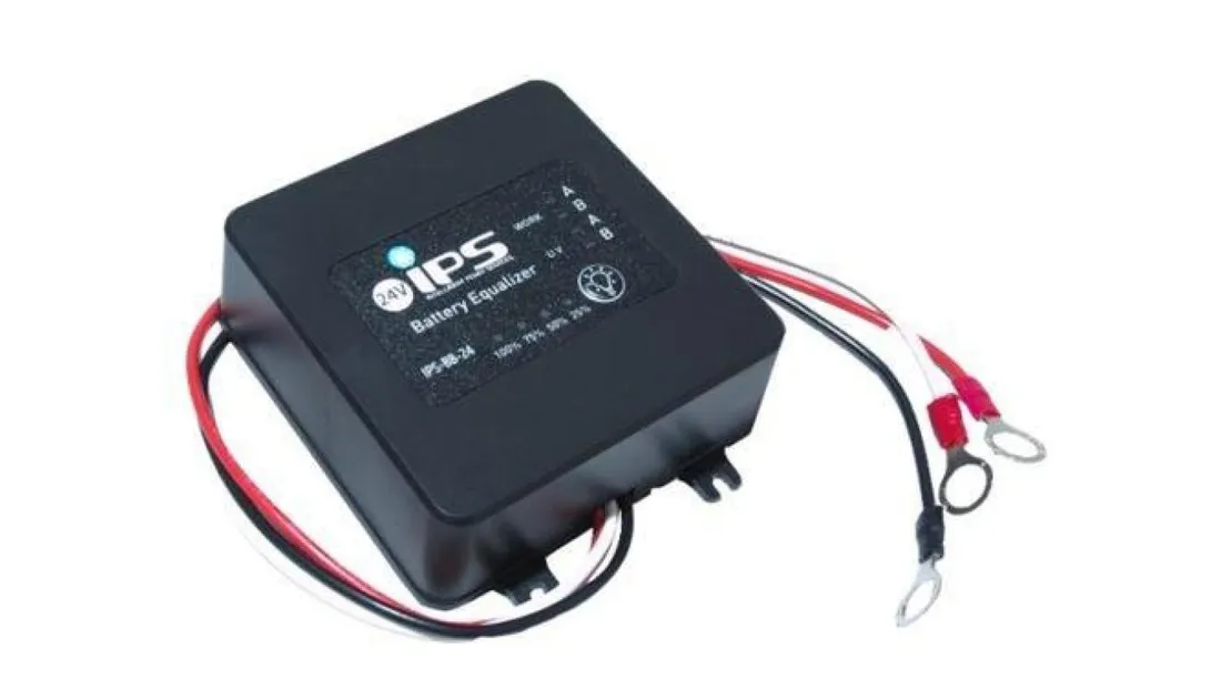 ips-bb-24-led-balancer-akumulatorow-24v-ips