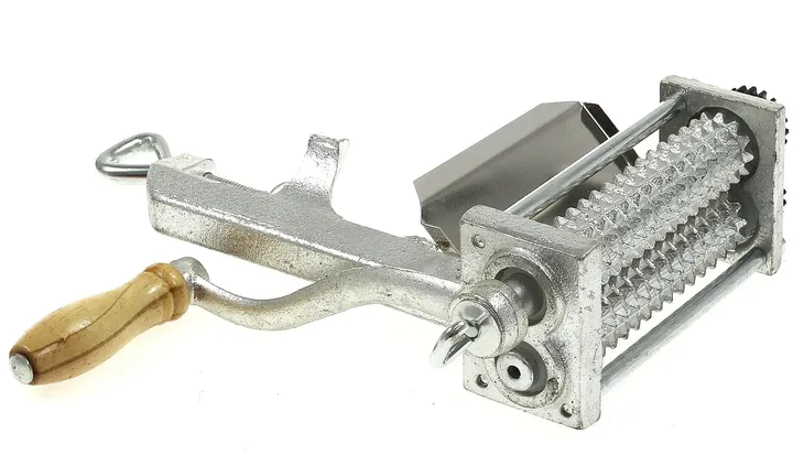 kotleciarka-do-miesa-kinghoff-kh-1528-wysokosc-produktu-6-cm