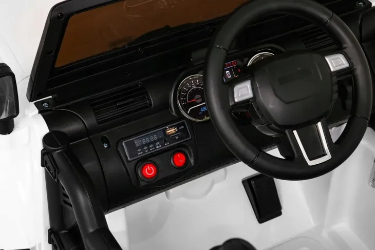 samochod-ramiz-bialy-liczba-drzwi-2