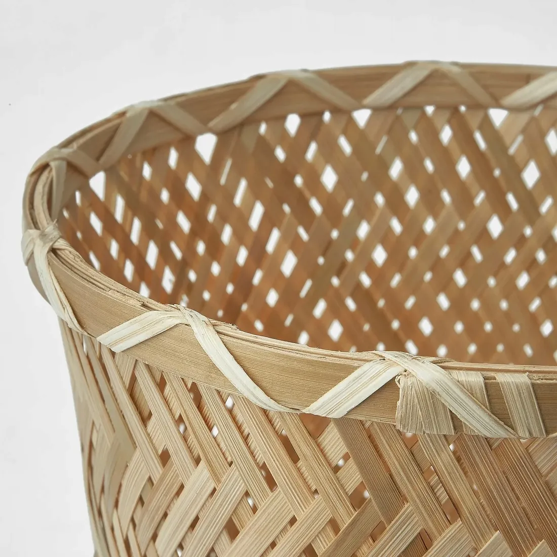 oslonka-16-x-15-cm-rattan-material-rattan