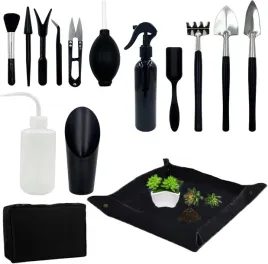 zestaw-narzedzi-ogrodniczych-do-sadzenia-pielegnacji-roslin-miniaturowy