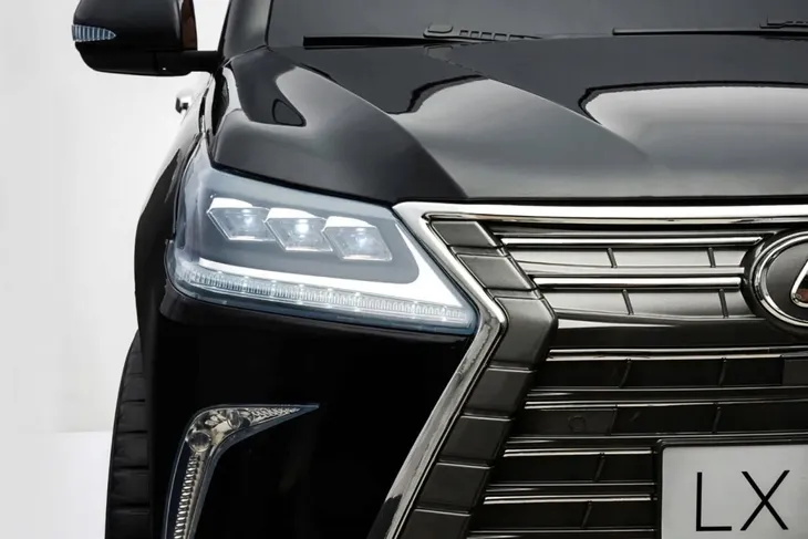 samochod-ramiz-czerwony-marka-ramiz-wiek-dziecka-3-lata