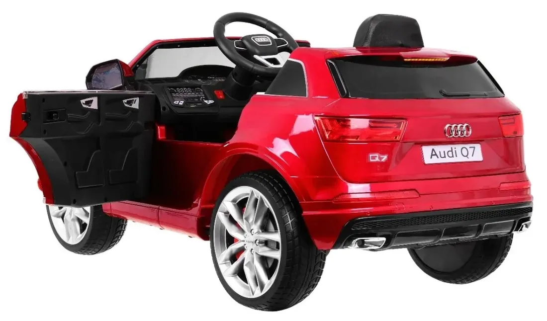 samochod-audi-czerwony