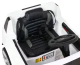 samochod-land-rover-bialy-marka-land-rover-wiek-dziecka-3-lata