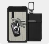 spigen-pokrowiec-na-klucze-kod-producenta-8809811854022