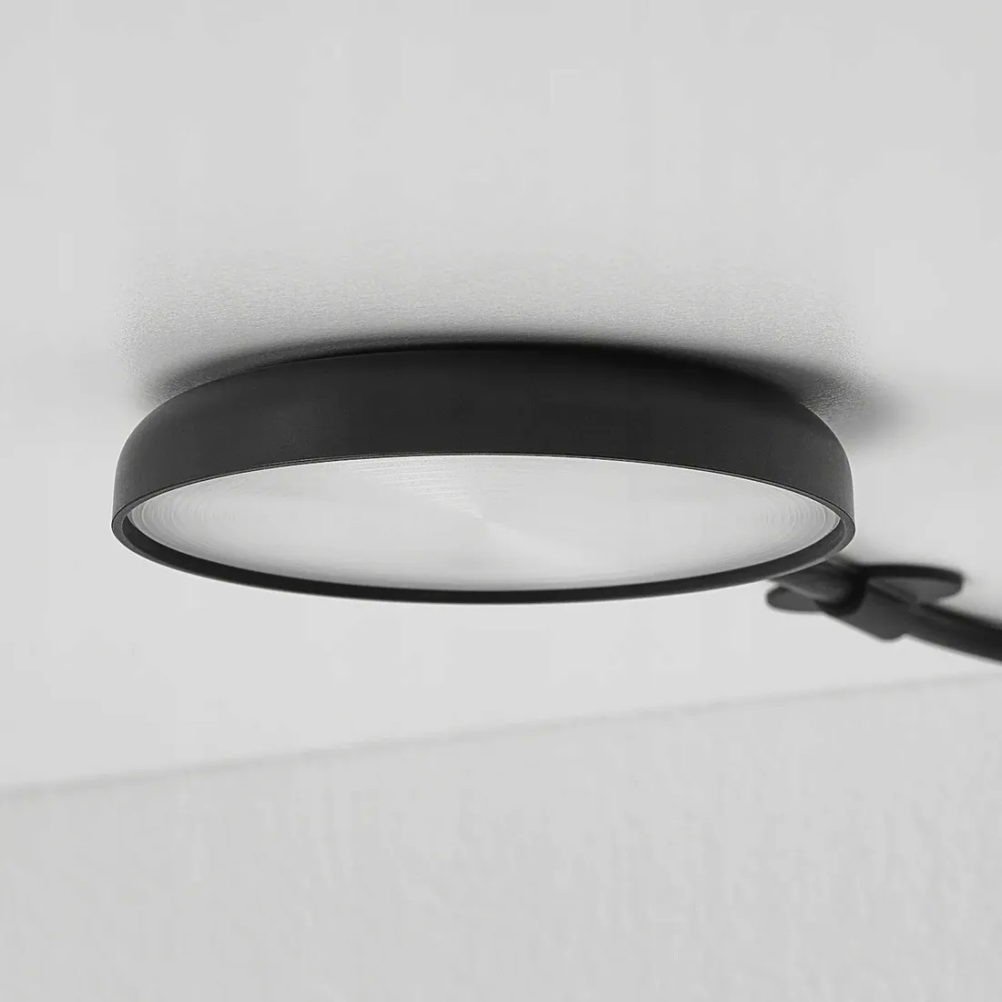 strimsav-reflektor-led-czarny-rodzaj-gwintu-zintegrowane-zrodlo-led