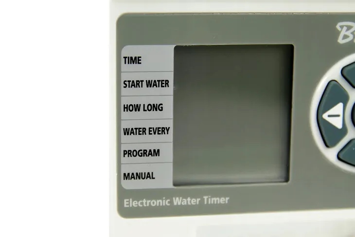 sterownik-nawadniania-programator-elektroniczny-marka-bradas