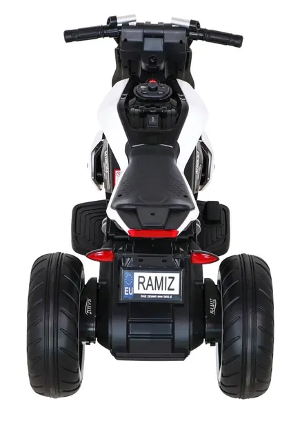 motor-ramiz-bialy-do-30-kg-czas-ladowania-8-h