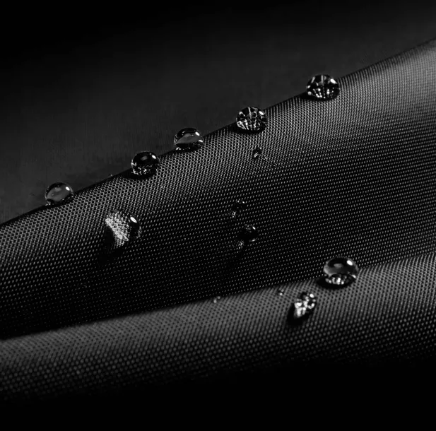 pokrowiec-etui-na-laptopa-tomtoc-14-kolor-czarny