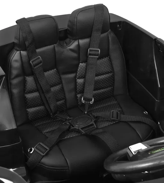 samochod-ramiz-czarny-certyfikaty-opinie-atesty-ce