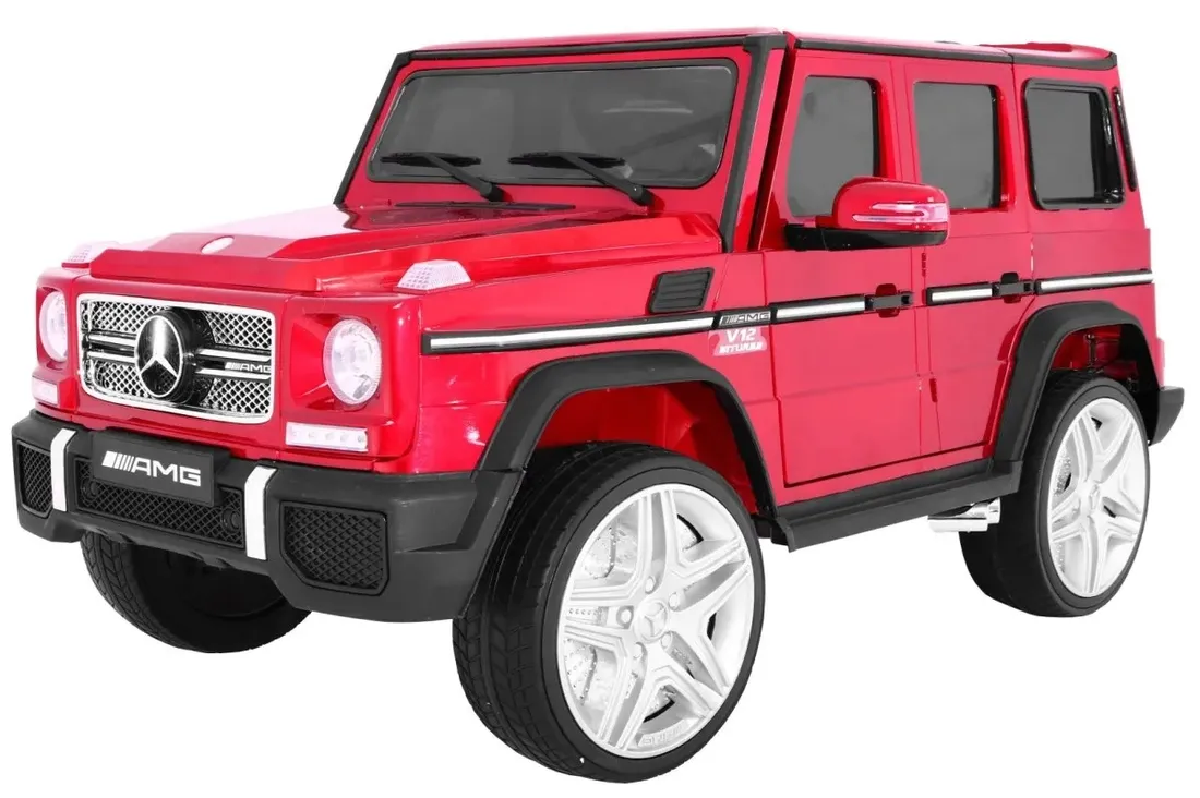 samochod-mercedes-czerwony