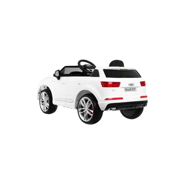 samochod-ramiz-czerwony-liczba-miejsc-1