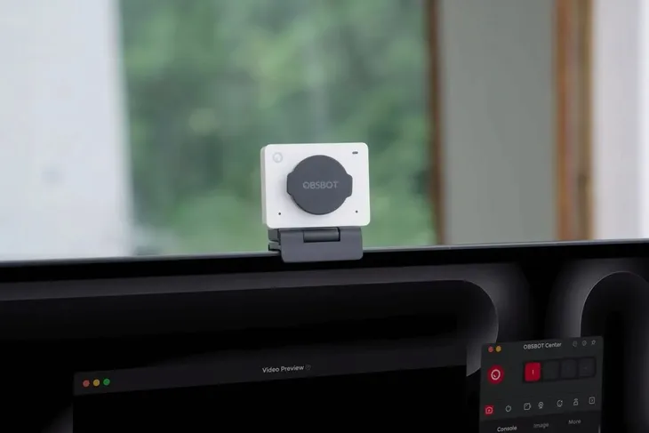 kamera-internetowa-obsbot-meet-2-cloud-white-12-mp-model-meet-2-cloud-white