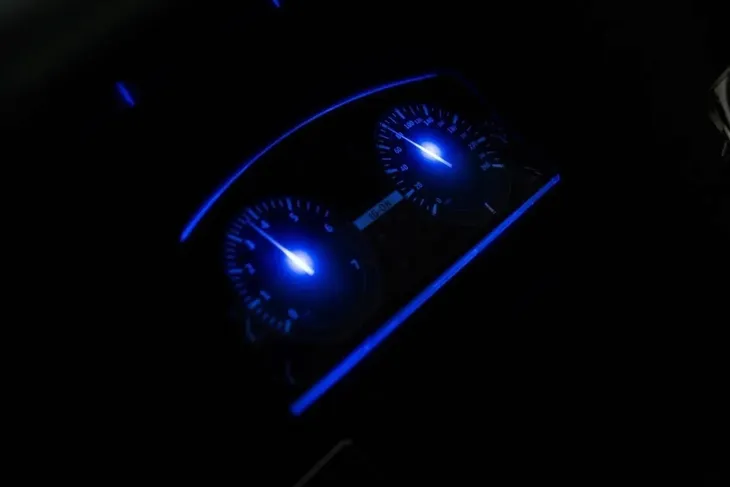 samochod-ramiz-czarny-marka-ramiz-maksymalne-obciazenie-35-kg