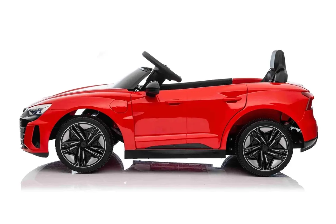 samochod-ramiz-czerwony