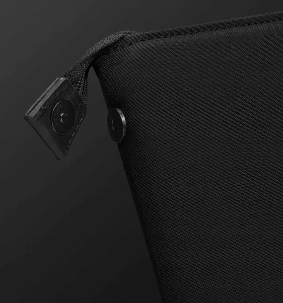pokrowiec-etui-na-laptopa-tomtoc-16-kolor-czarny