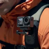 dji-osmo-action-4-adventure-combo-funkcje-glosnik