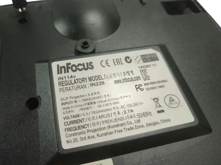 projektor-infocus-in226-dlp-projector-2-7a-model-in226-dlp