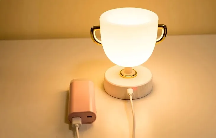 lampka-nocna-superfire-bialy-certyfikat-ce