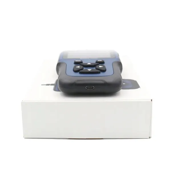 tester-akumulatorow-12v-blow-marka-blow