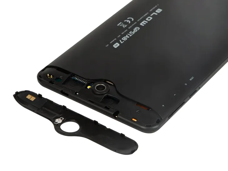 nawigacja-blow-79-056-7-system-operacyjny-garmin