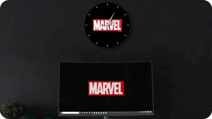 zegar-scienny-matowy-marvel-czarny-ksztalt-okragly