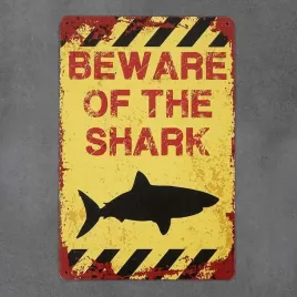 tabliczka-dekoracyjna-metalowa-beware-of-the-shark