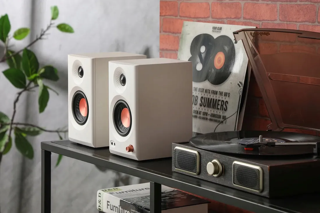 glosniki-2-0-edifier-mr3-biale