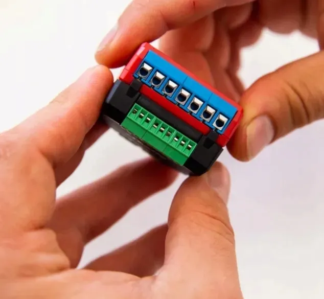 shelly-plus-add-on-adapter-czujnikow-marka-shelly