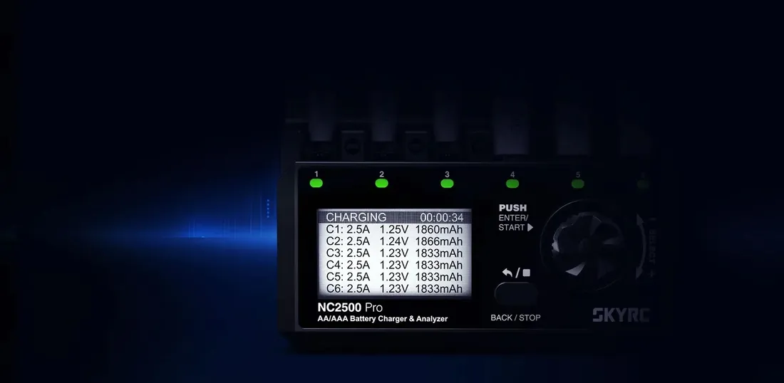 skyrc-ladowarka-nc2500-pro-aa-aaa-dc-12v-3a-lcd